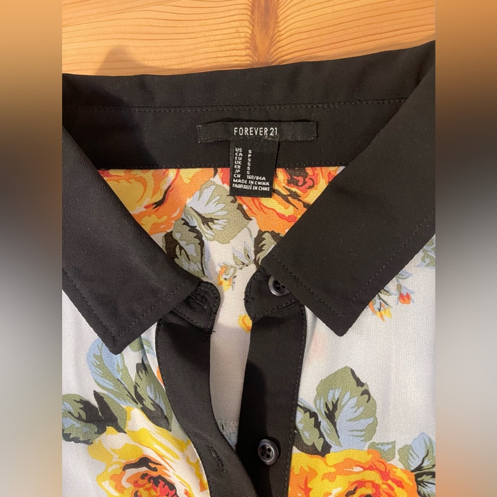 Bundle Of Two Colorblock Forever 21 Blouses Size S - image 2